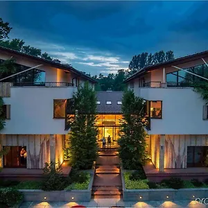 3* Отель Farmona Business &